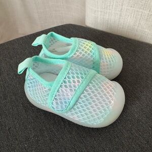 NWOT Baby/Toddler Water Shoes, Mesh Blue, Pink, & Yellow US Size 4 | 11.5cm